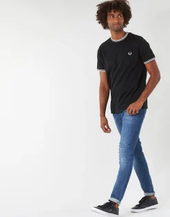 Fred Perry - TWIN TIPPED T-SHIRT< T-shirts & Polos