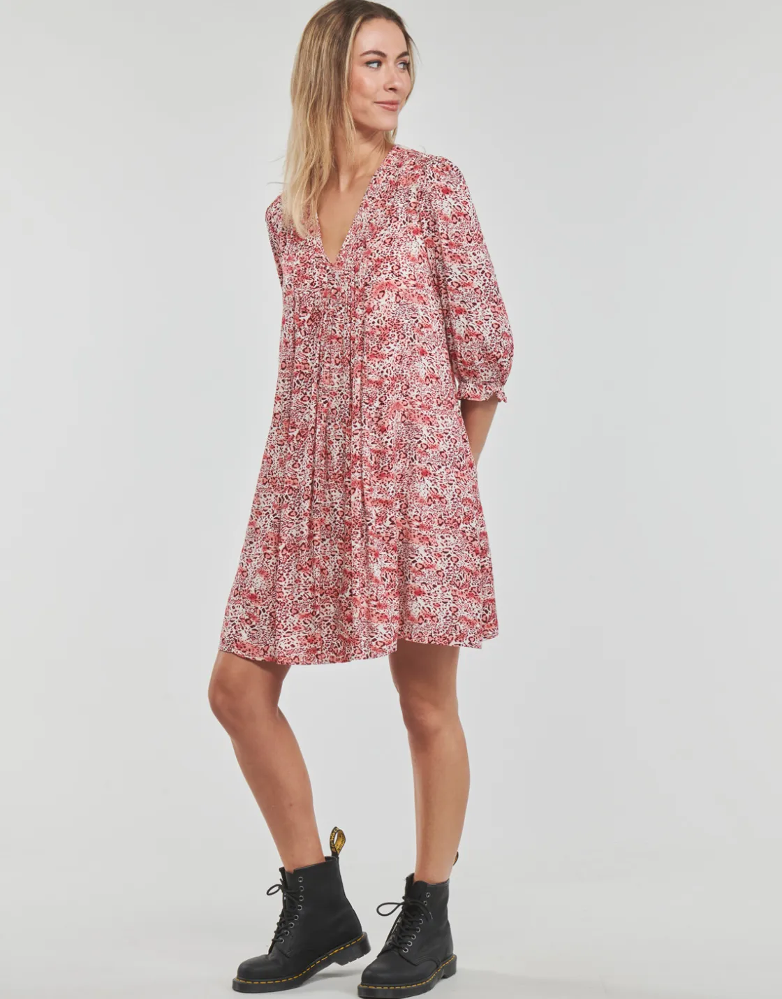 Freeman T.Porter Robes^- JUNA TAWNY