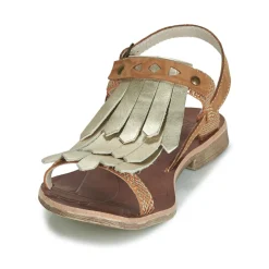 GBB - ACARO< Sandales Et Nu-pieds