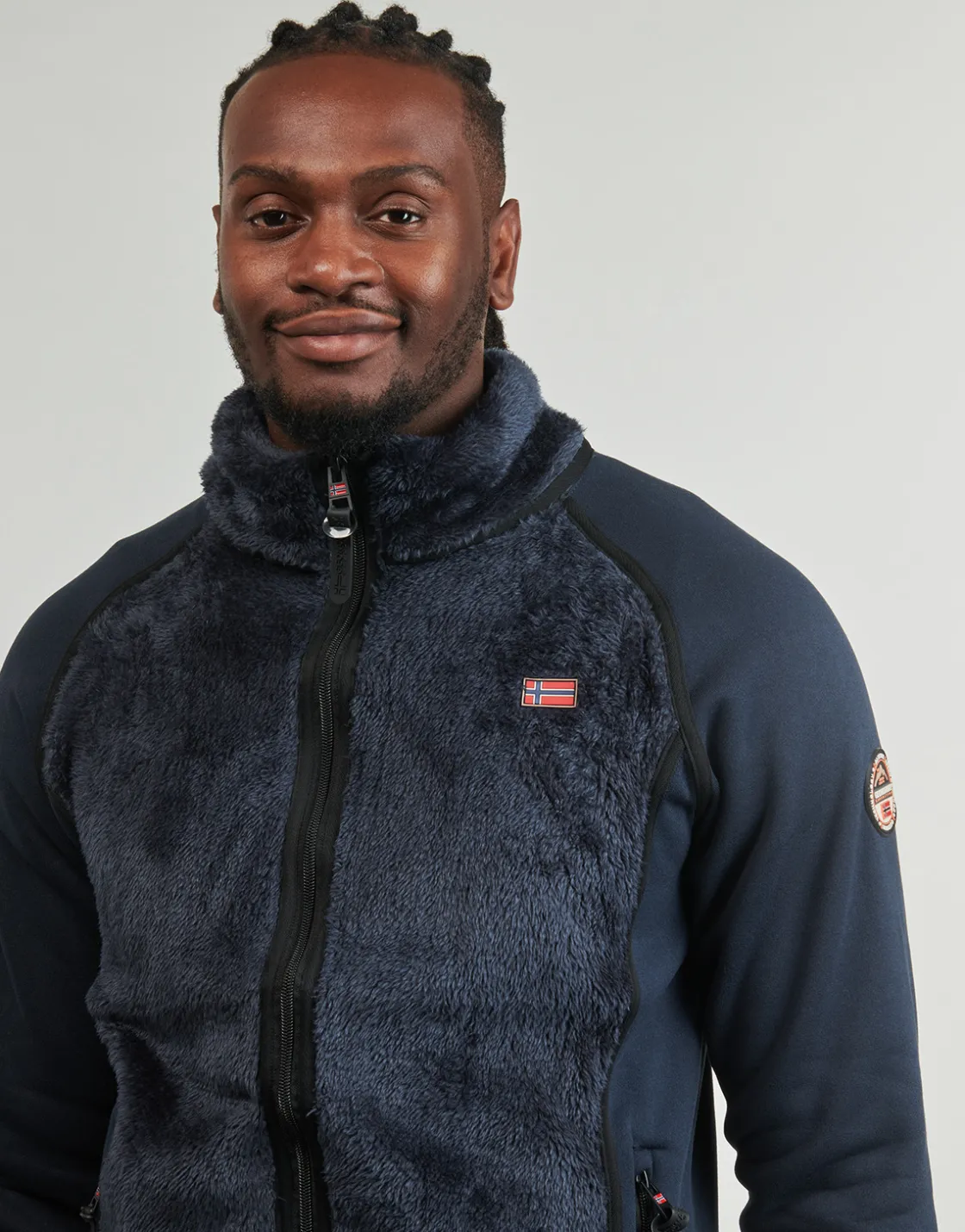 Geographical Norway - TITANOZ Marine Outlet