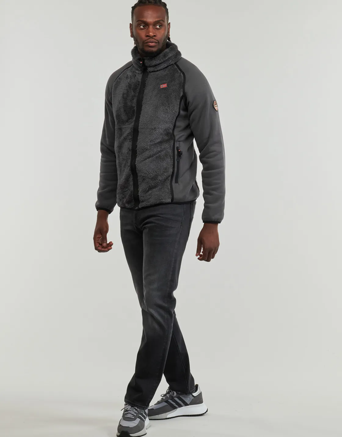 Geographical Norway - TITANOZ Grisfoncé Hot