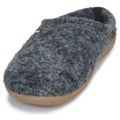 Giesswein Pantoufles / Chaussons^- VEITSCH