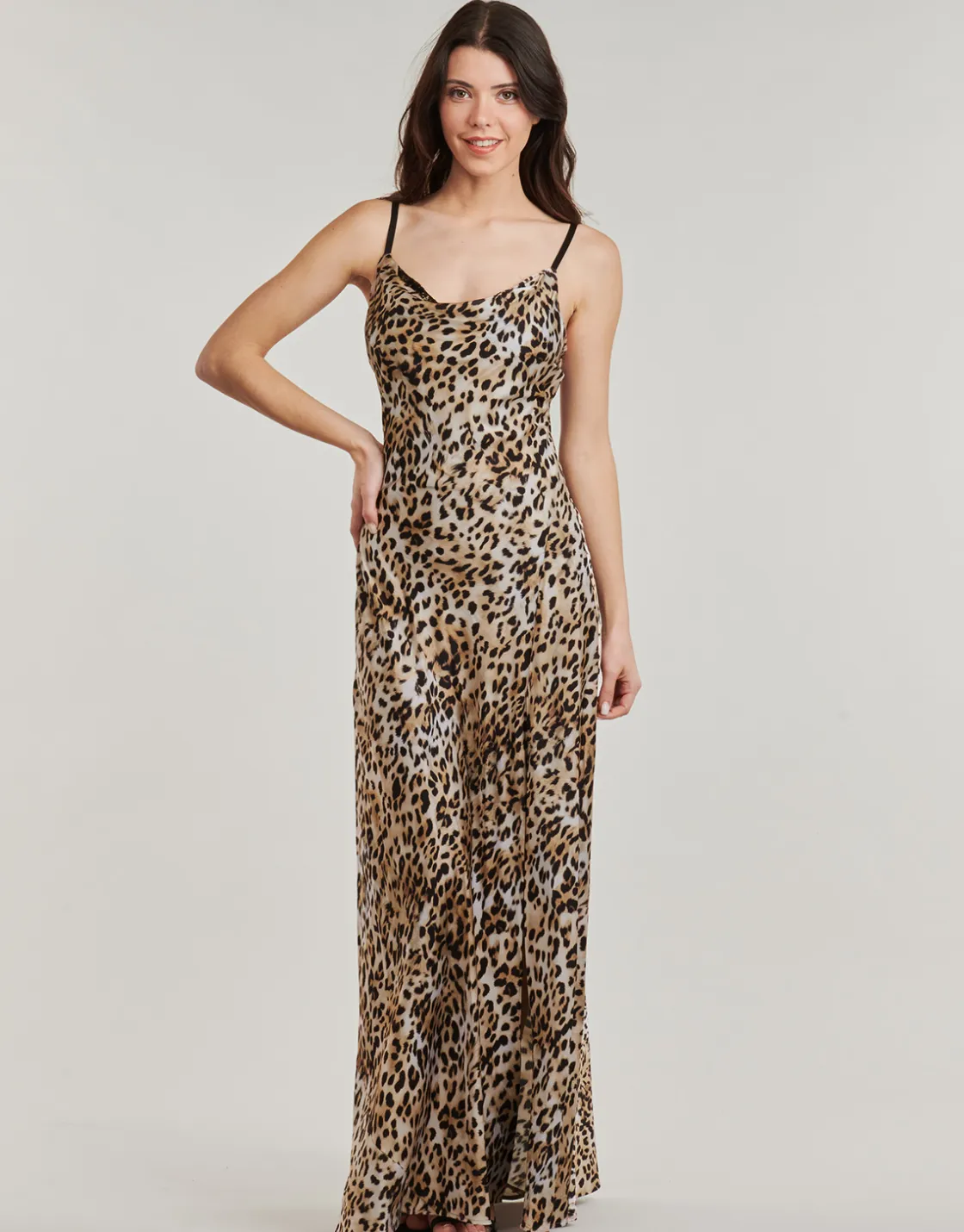 Guess Robes^- ADLE LACE NECKLIN