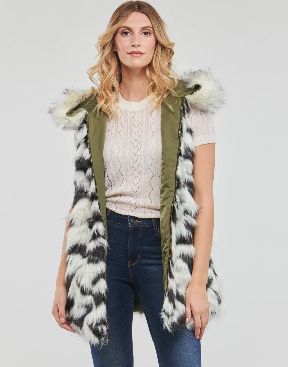 Guess - LENA PARKA< Manteaux