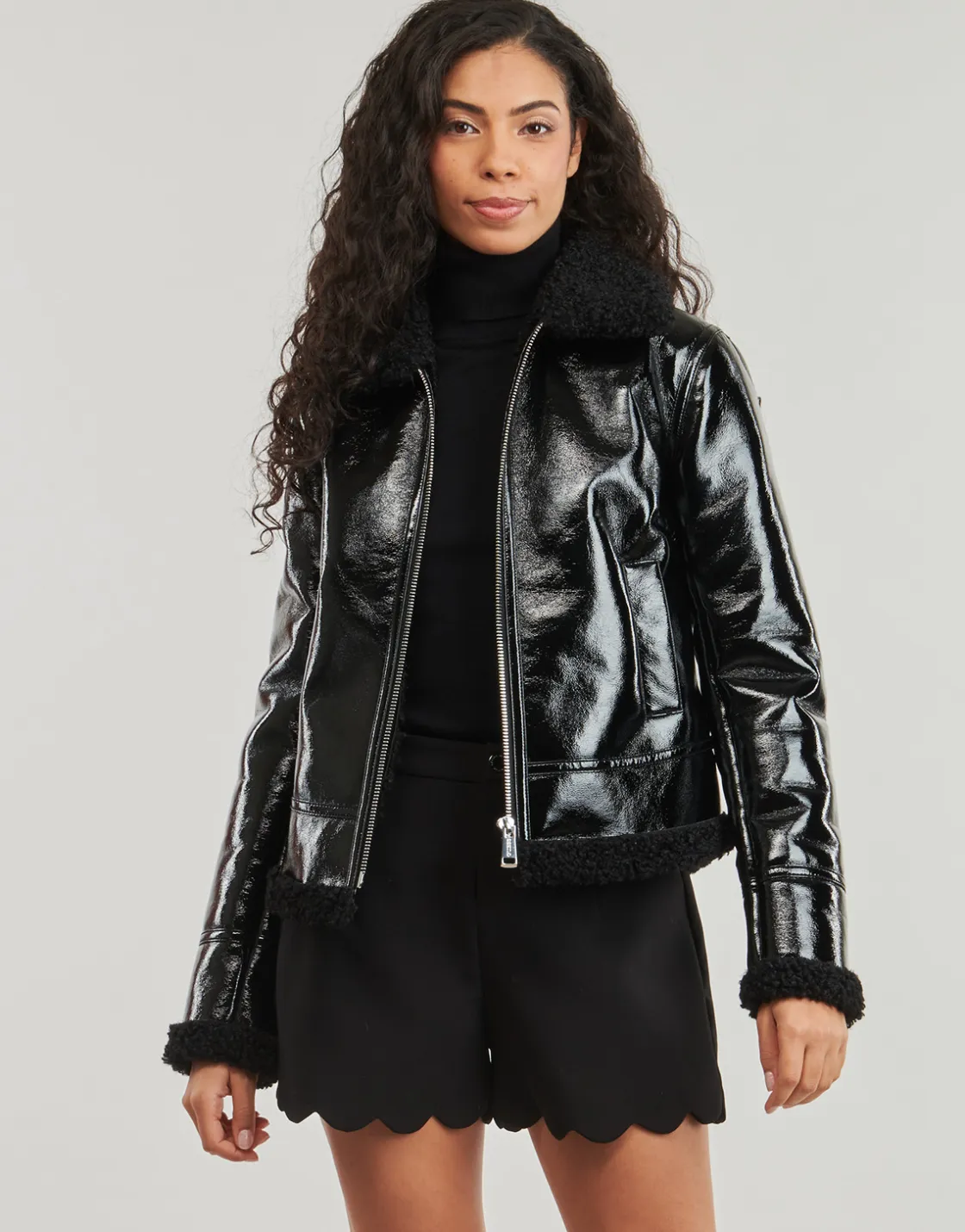 Guess - LS ANDREA FAUX SHEARLING JKT Noir New
