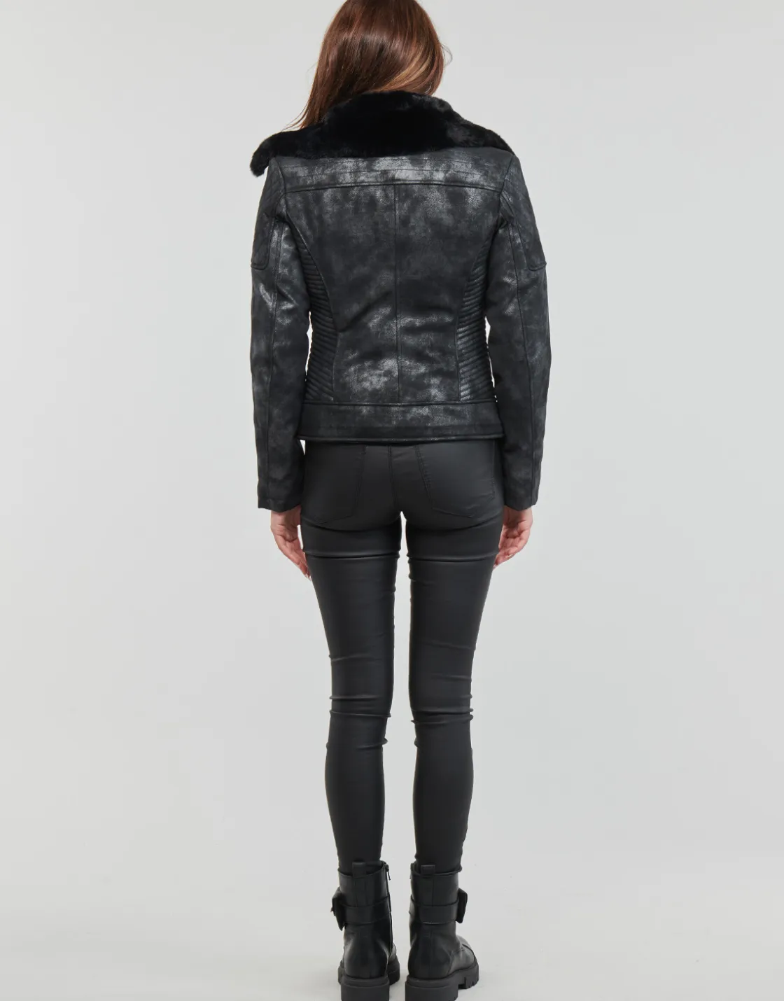 Guess - NEW OLIVIA JACKET< Vestes