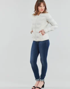 Guess - NEW VERA JACKET< Manteaux