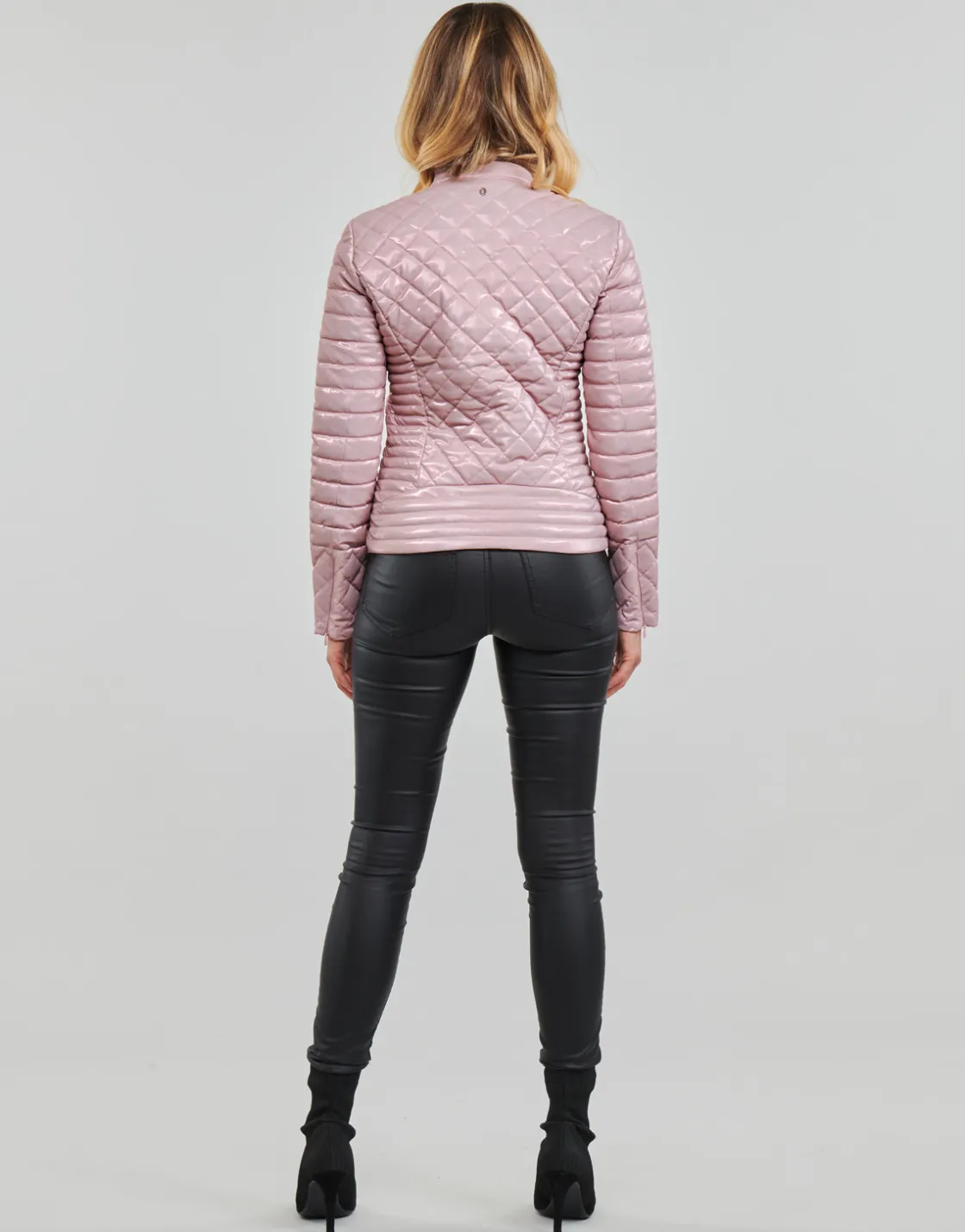 Guess - NEW VONA Rose