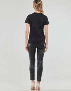 Guess - SS CN ICON TEE< T-shirts & Polos