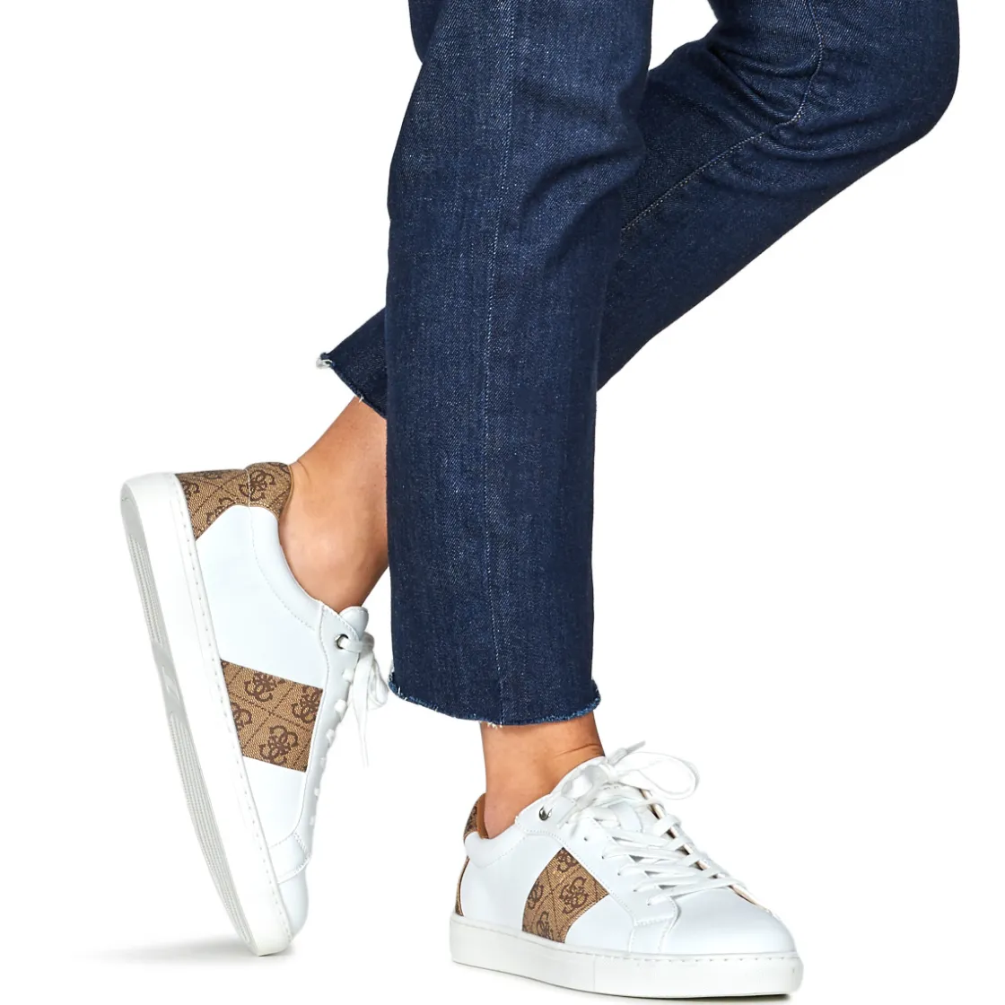 Guess - TODA Blanc Discount