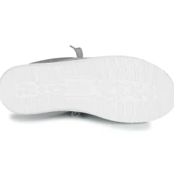 HEYDUDE Slip Ons^- Wally Stretch Canvas