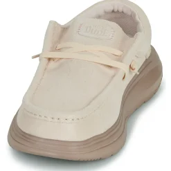 HEYDUDE Slip Ons^- Wendy COMF Suede