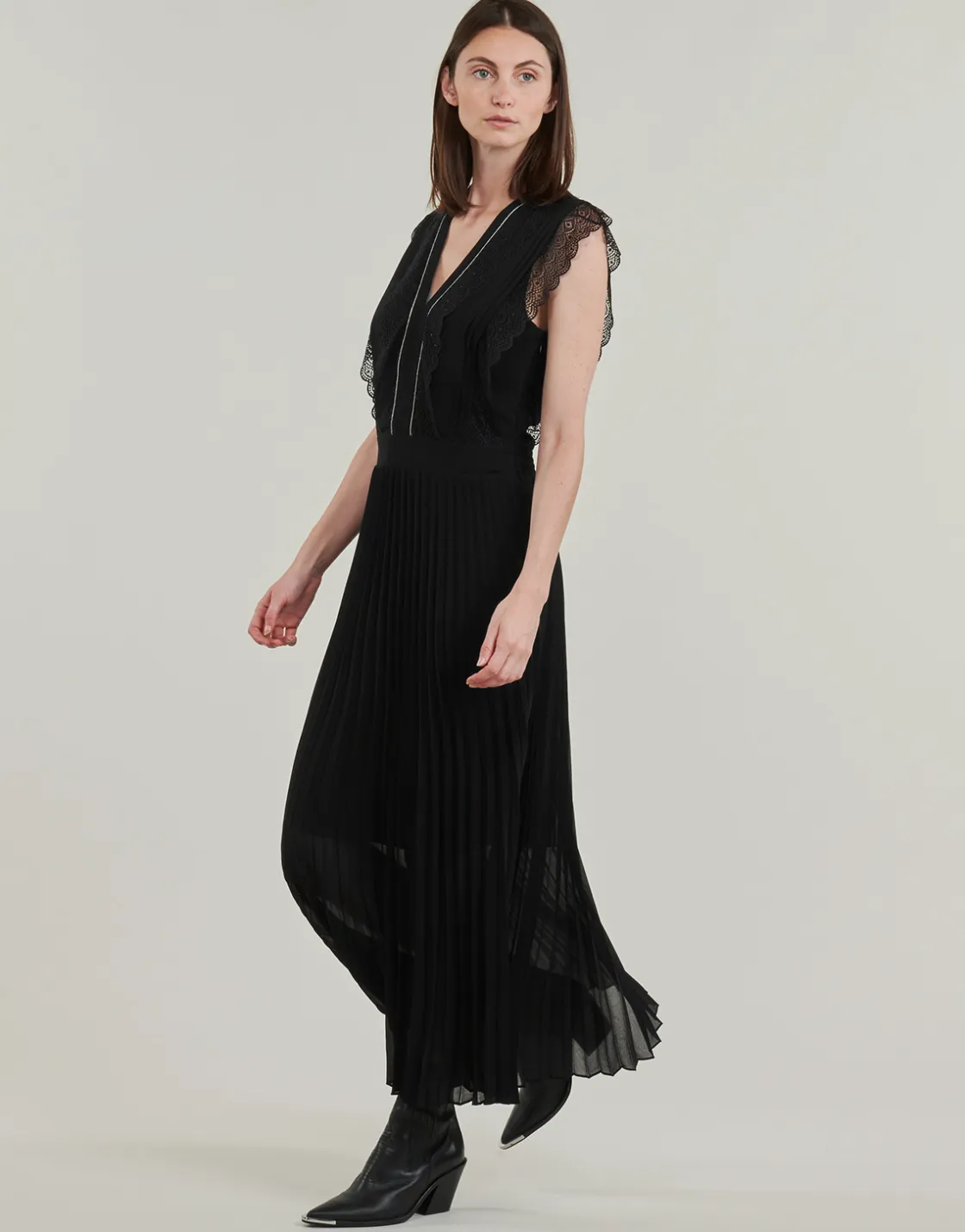Ikks Robes^- ROB SM LONG DENTELLE