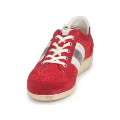 Janet Sport - MARGOT ODETTE Rouge