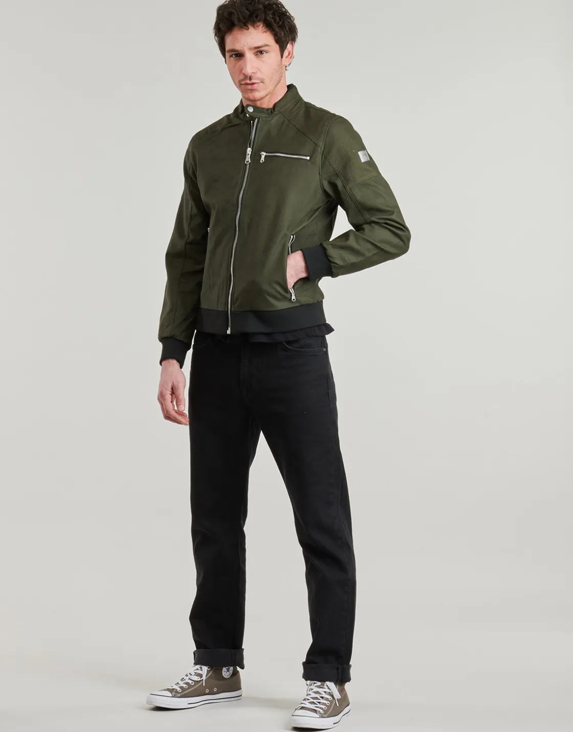 Kaporal Vestes^- LIRAK
