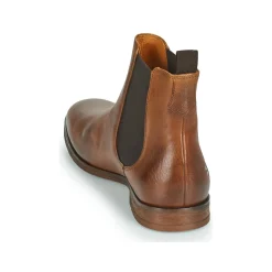 KOST - CONNOR 39 Cognac Hot