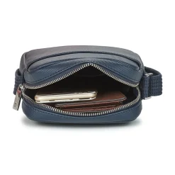 Lacoste - MEN'S CLASSIC< Pochettes / Sacoches