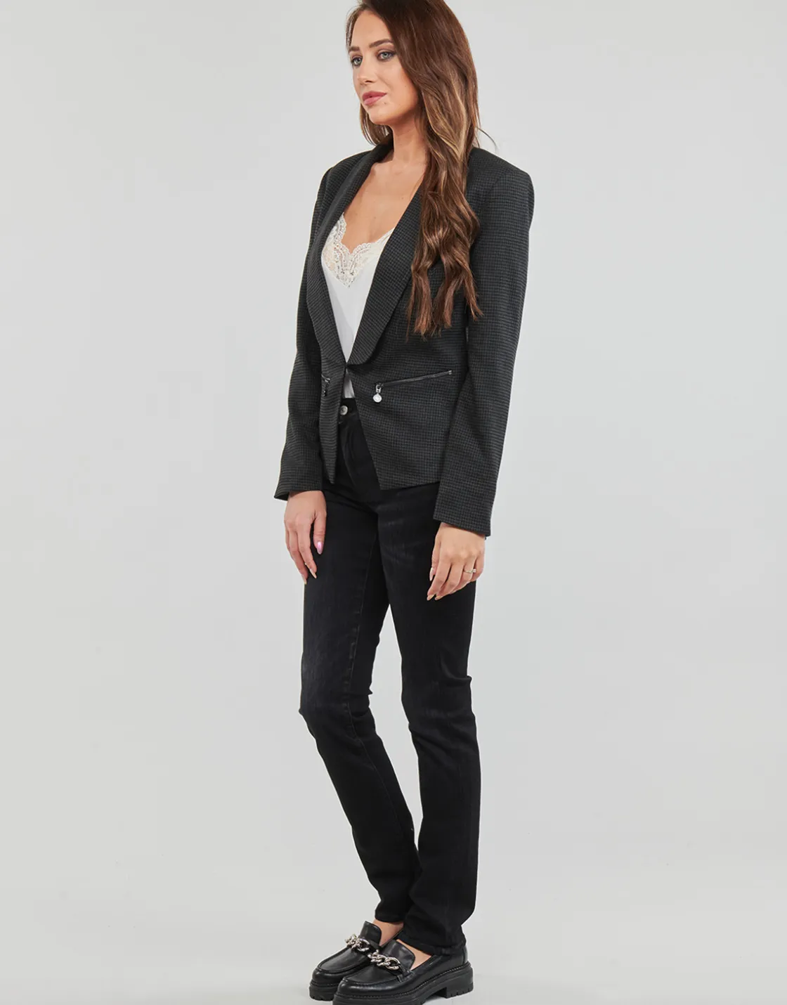 Le Temps des Cerises - HELMIE< Vestes
