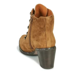 Mam'Zelle - NECLA Camel Hot