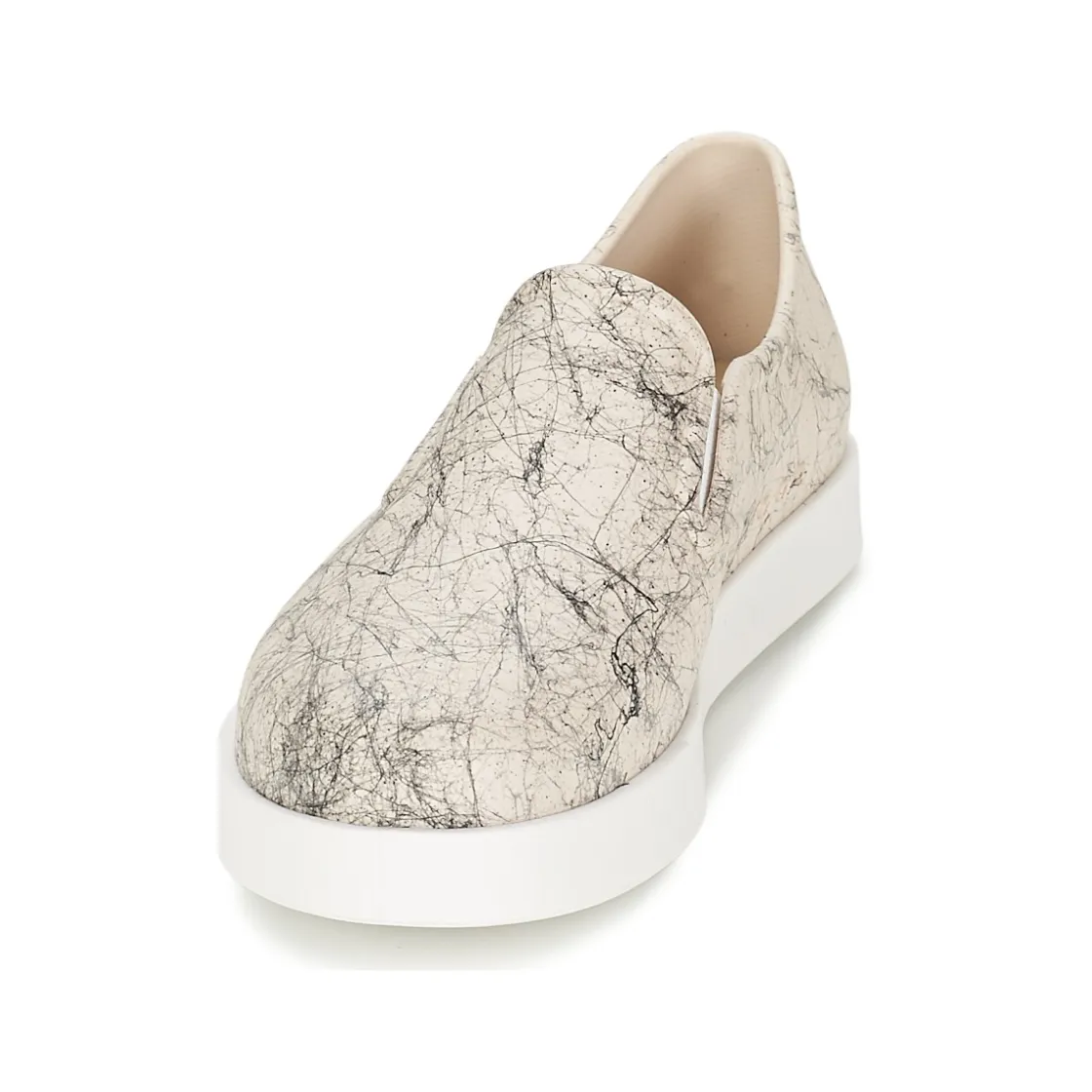 Mel Slip Ons^- KICK