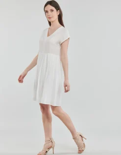 Molly Bracken - G801AE Blanc Hot