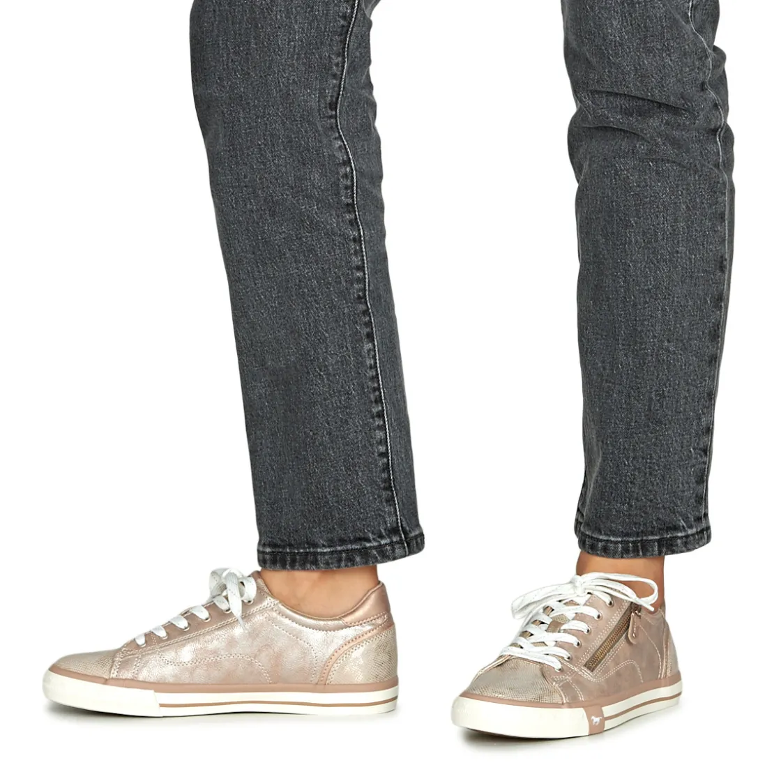 Mustang - 1146318< Baskets Mode