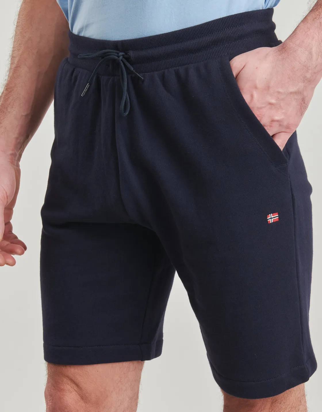 Napapijri Shorts & Bermudas^- NALIS SUM