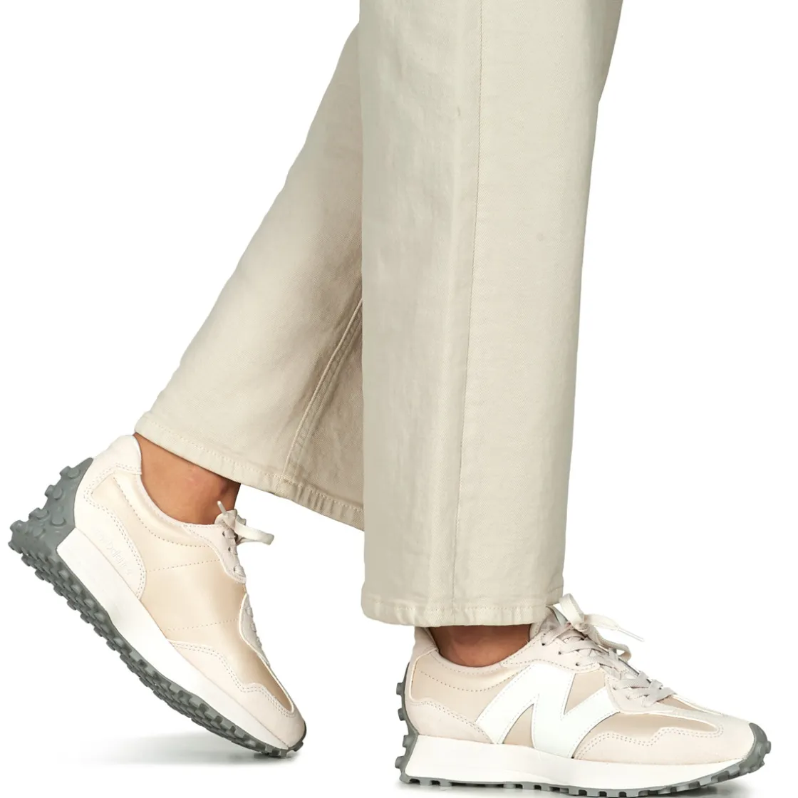 New Balance - 327< Baskets Mode