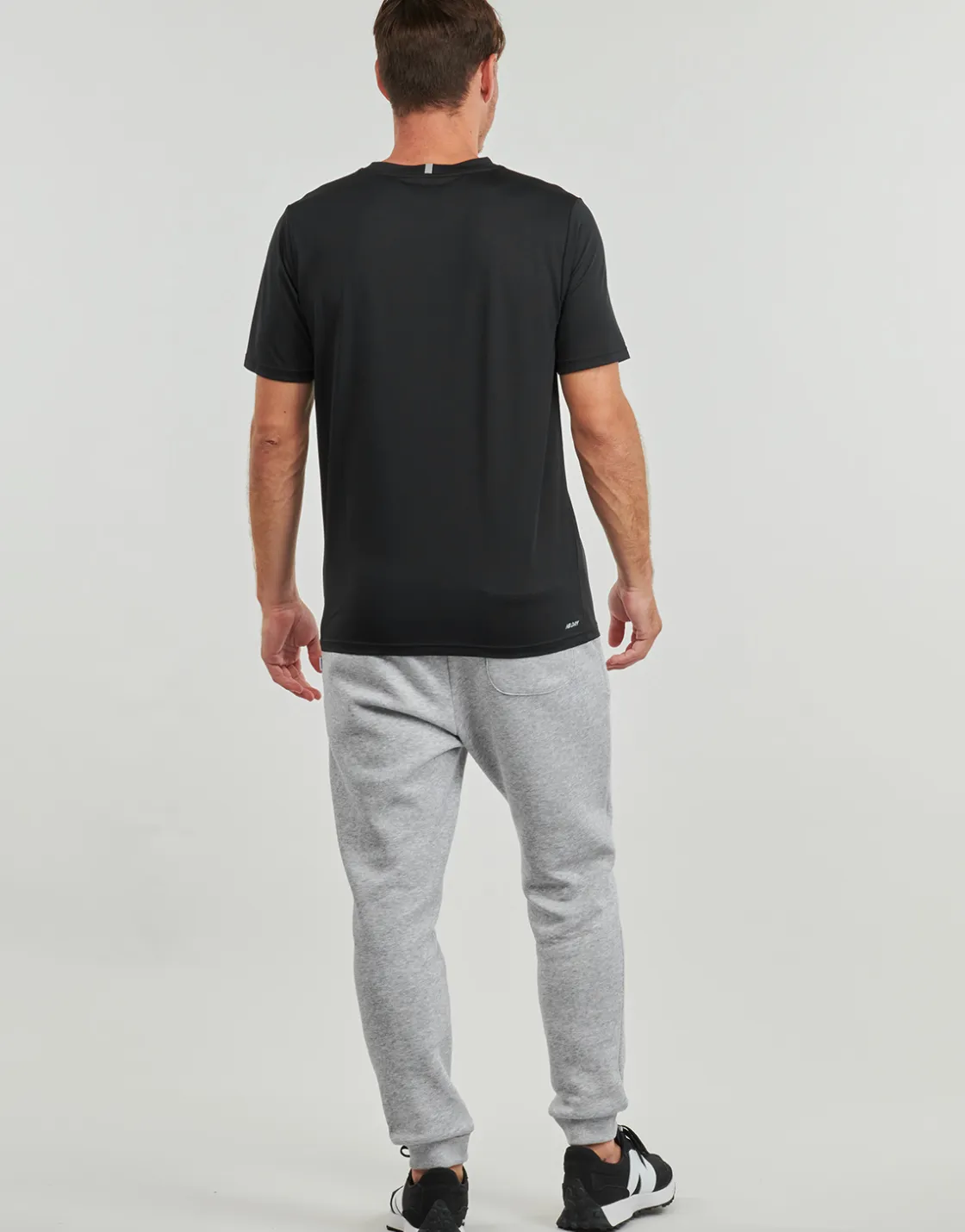 New Balance - CORE RUN SHORT SLEEVES< T-shirts & Polos