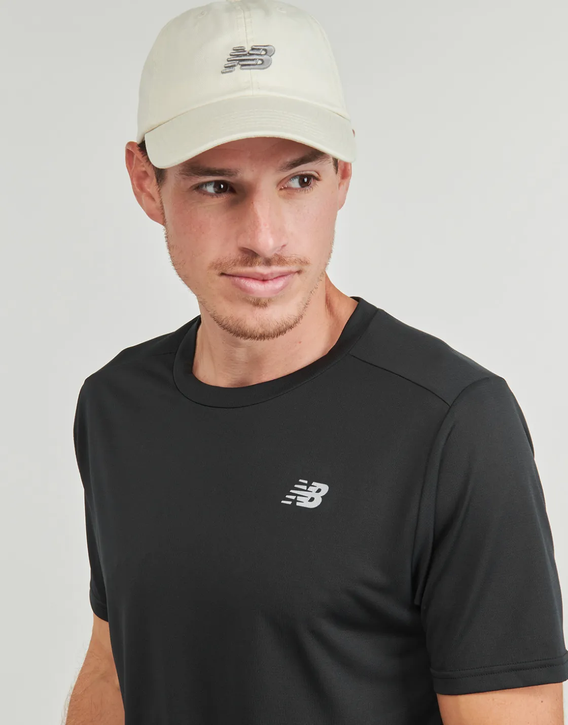 New Balance - CORE RUN SHORT SLEEVES< T-shirts & Polos