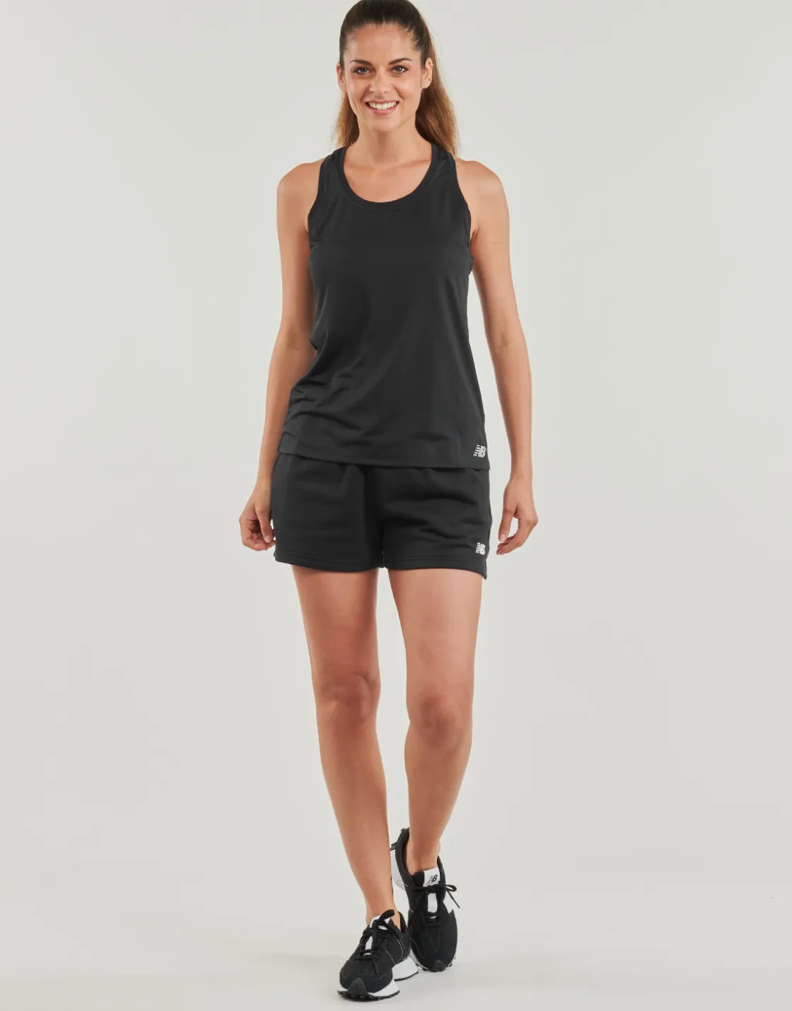 New Balance - FRENCH TERRY SHORT< Shorts & Bermudas
