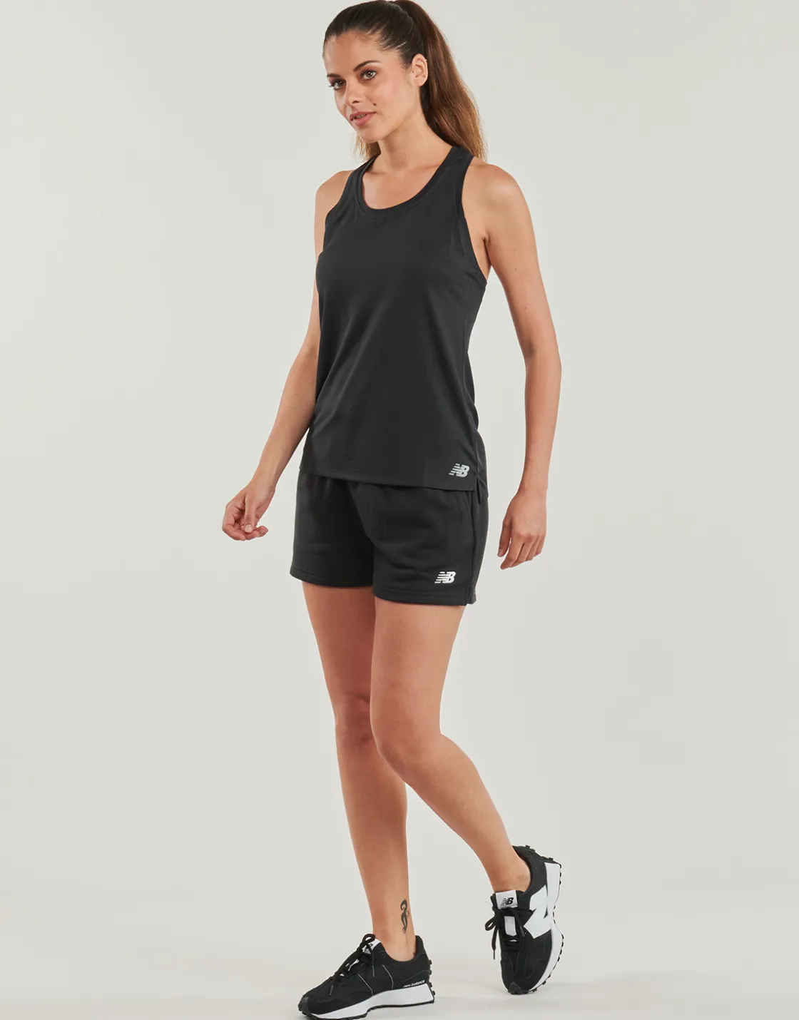 New Balance - FRENCH TERRY SHORT< Shorts & Bermudas