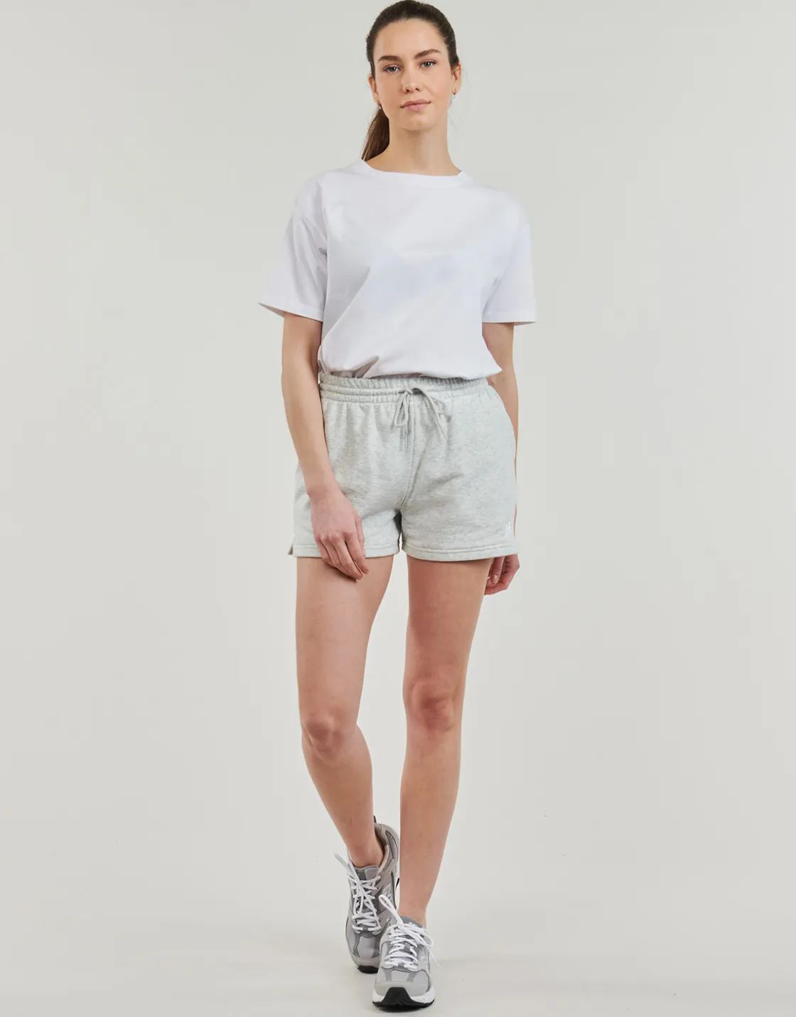 New Balance Shorts & Bermudas^- FRENCH TERRY SHORT
