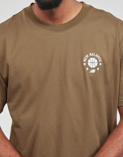 New Balance - MT33582-DHE< T-shirts & Polos