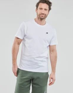 New Balance - SMALL LOGO TEE< T-shirts & Polos