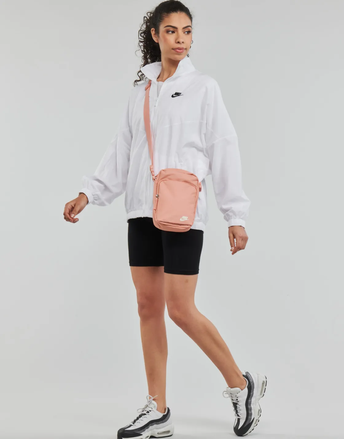 Nike Vestes^- ESSNTL WR WVN JKT