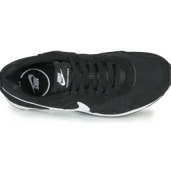 Nike - VENTURE RUNNER