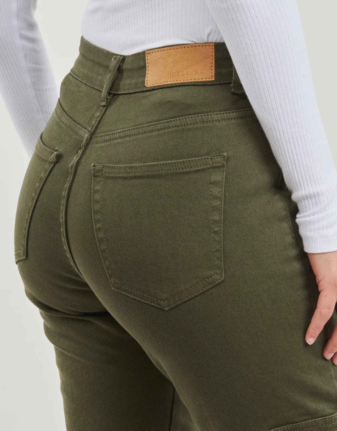Noisy May - NMMONI< Pantalons