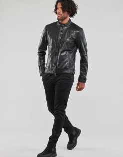 Oakwood Vestes^- BOBBY