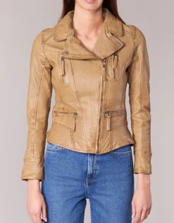 Oakwood Vestes^- CAMERA