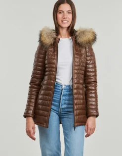 Oakwood - POPPING (removable raccoon fur)< Manteaux