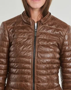 Oakwood - POPPING (removable raccoon fur)< Manteaux
