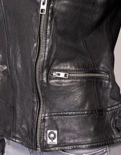 Oakwood - VIDEO< Vestes