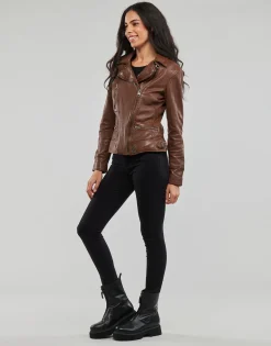 Oakwood - VIDEO Chocolat Online