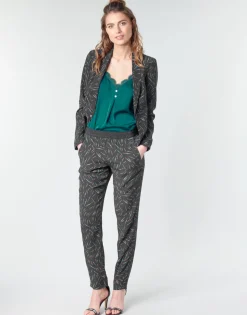 One Step - FQ40091-02< Vestes