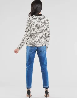 One Step Vestes^- MADANY