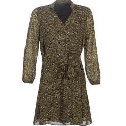 One Step - RUNI< Robes