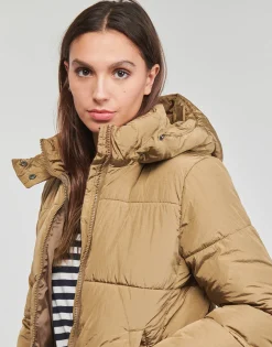 Only Manteaux^- ONLCALLIE FITTED PUFFER JACKET CC OTW