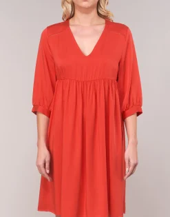 Only Robes^- ONLVICTORIA