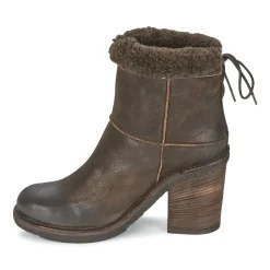 OXS Bottines / Boots^- MUCELAGO